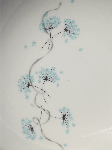 Blue Lace wild flowers, vintage Taylor, Smith and Taylor china salad bowls set