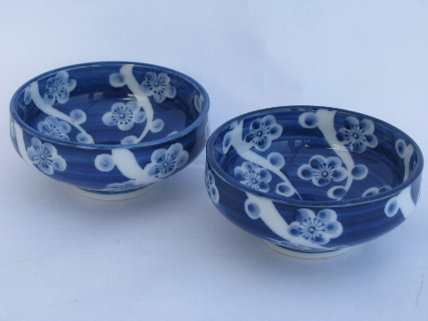 Blue & white porcelain, vintage china rice or noodle bowls, oriental plum / cherry blossom