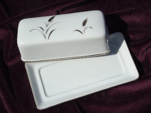 China butter dish, covered plate Eternal Harvest gold and silver wheat