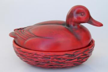 Cinnabar chinese red Haeger pottery duck on nest covered dish, vintage HaegerCinnabar chinese red Haeger pottery duck on nest covered dish, vintage Haeger