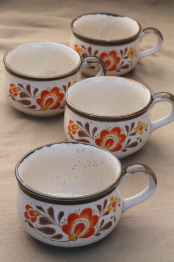 Country kitchen vintage ceramic big mugs, soup cup bowls w/ handles