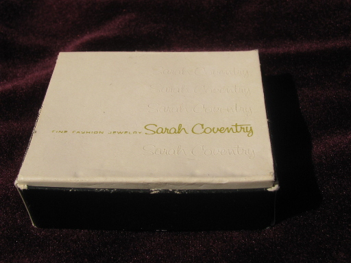 Empty gift boxes from Sarah Coventry jewelry, 70s vintage