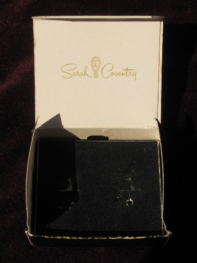 Empty gift boxes from Sarah Coventry jewelry, 70s vintage
