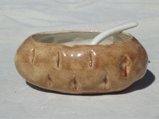 Handmade ceramic baked potato bowl, 70s vintage potato  dish w/ sauce dish