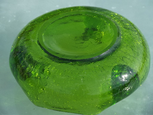 Huge lime green crackle glass ashtray, retro 60s vintage Blenko art glass?