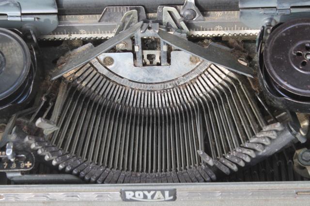 industrial vintage Royal typewriter w/ glass keys, portable typewriter w/ tweed case