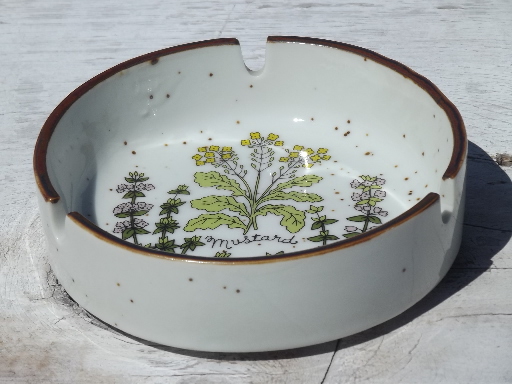 Kitchen herbs 70s vintage Lorrie Japan stoneware, pottery ashtray