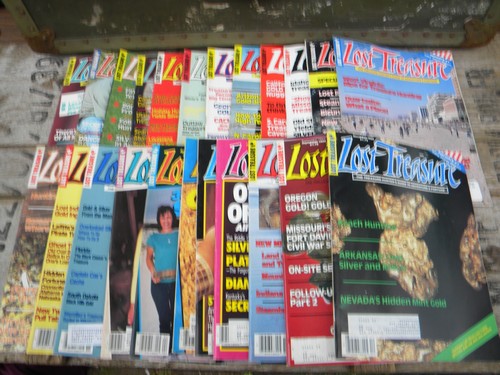 Large lot of old 1980s metal detecting magazines - Lost Treasure full year