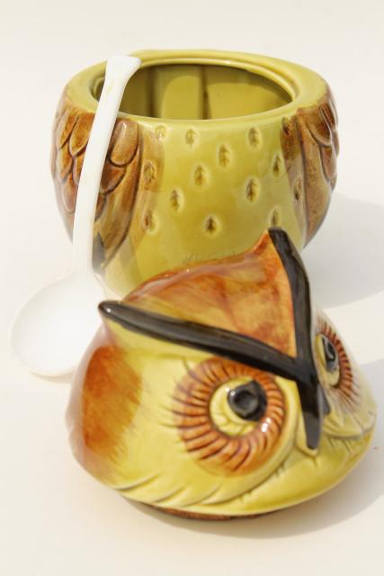 large round owl jam pot, vintage hand painted ceramic owl Lego - Japan