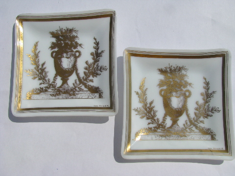 Lee Hager signed Houze glass tray dishes or ashtrays, mod white w/ gold