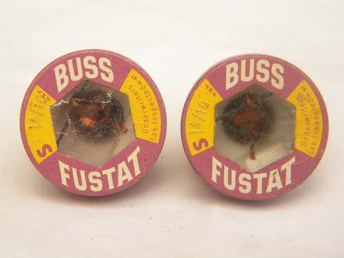 Lot 2 vintage Buss Fustat S 1 6/10 amp fuses w/mica windows & adaptor