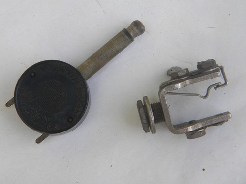 Lot Gibson vintage Western Electric bakelite amplifier audio/guitar plugs/jacks etc.