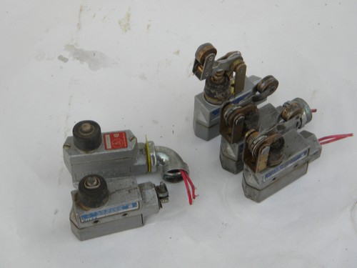 Lot of 5 vintage industrial limit switches MicroSwitch/Honeywell