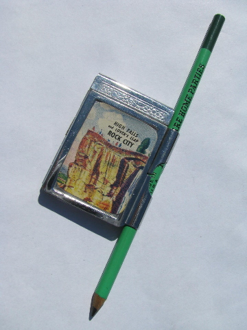 Lot of James Bond vintage, compacts/address cases for evening bag or jacket