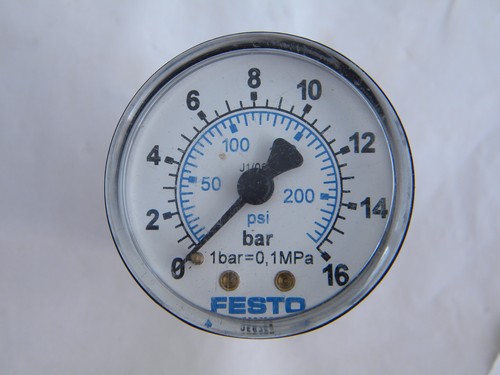 Lot of Norgren/Festo/Ross pressure gauges