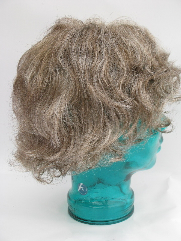 Lot Paula Young short wigs, brunette, ash blonde, grey hair, sz large