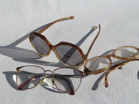Lot retro vintage 70s-80s eyeglasses, sunglasses, glasses frames, parts