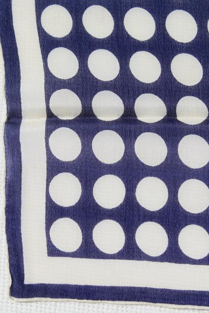 lot vintage silk fabric pocket square handkerchiefs, novelty print designer hankies