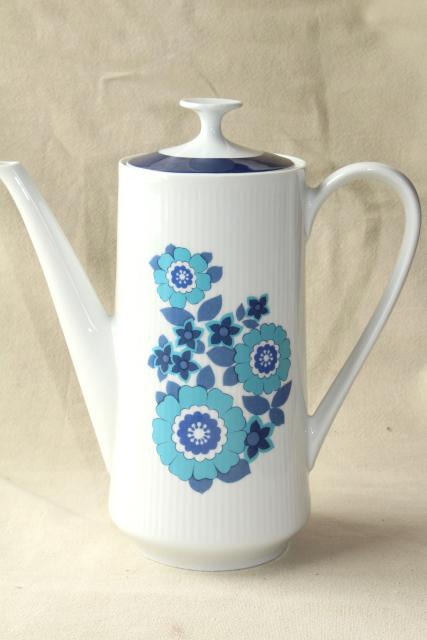 mid-century mod vintage blue daisy flowers coffee pot, Mitterteich Bavaria china
