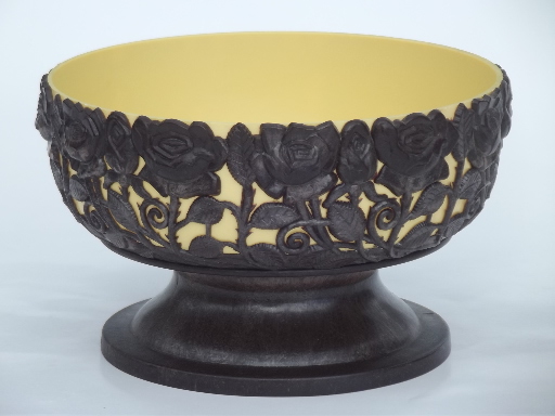 Mid-century retro Regaline plastic bowl, carved 'wood' roses on ivory