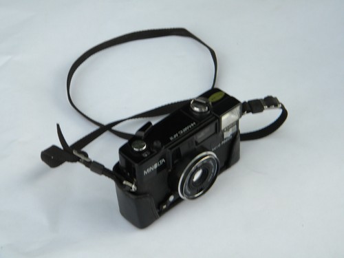 Minolta Hi-Matic AF2 35mm camera