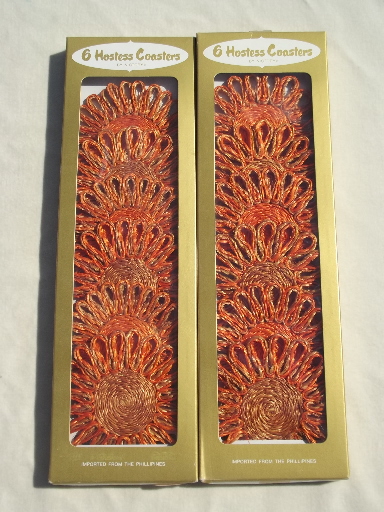 Mint in box retro orange daisy coasters set, abaca fiber straw flowers