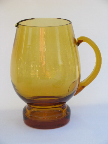Mod 60s Italian glass barware, big amber pitcher, vintage bar glassware