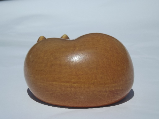 Mod 70s Lisa Larson Gustavsberg Swedish art pottery figure sleeping fox