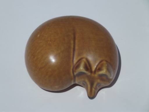 Mod 70s Lisa Larson Gustavsberg Swedish art pottery figure sleeping fox