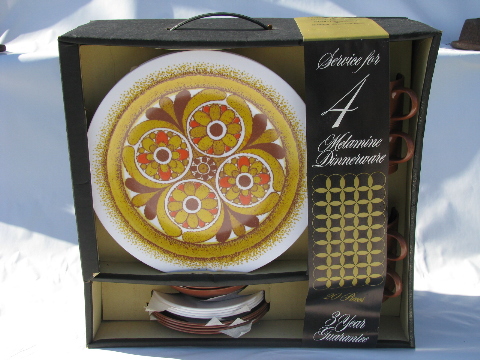 Mod mandala melamine, mint in box, mid-century modern melmac