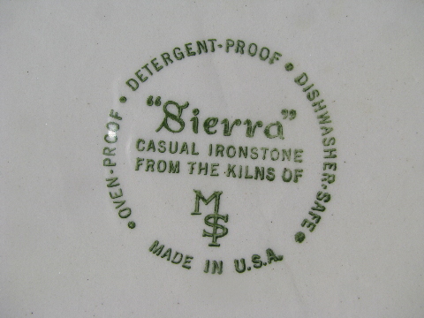 Mod Sierra pattern, 60s vintage mandala sunburst pattern serving plate
