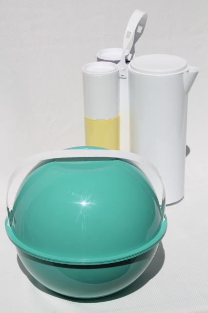 mod vintage Ingrid plastic dishes sets in retro pastel colors, Party Ball & Drinks Connection