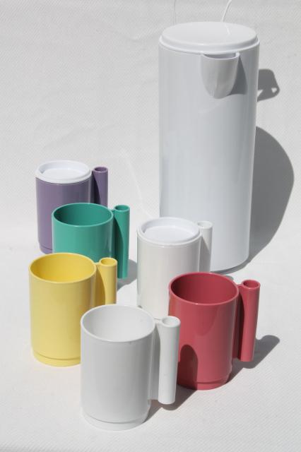 mod vintage Ingrid plastic dishes sets in retro pastel colors, Party Ball & Drinks Connection