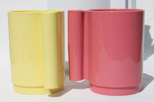 mod vintage Ingrid plastic dishes sets in retro pastel colors, Party Ball & Drinks Connection