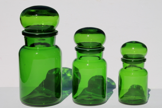 Mod vintage green glass kitchen canisters, airtight seal canister jars set