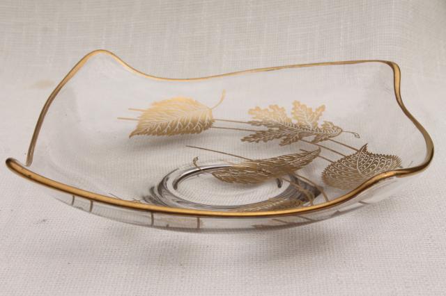 mod vintage shaped glass bowl w/ gold leaf pattern, golden foliage autumn leaves
