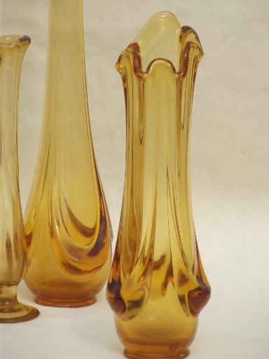 Mod vintage swung glass vases & bud vase lot, 60s vintage amber glass