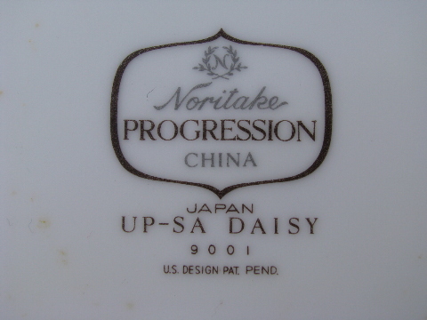 Noritake up-sa daisy china salad plates, mod flowers