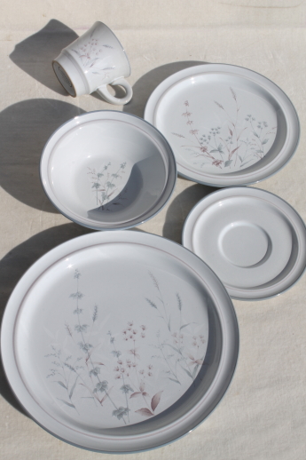 Noritake Woodstock pattern dinnerware set for 4, vintage Japan stoneware