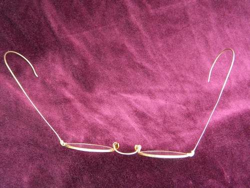 Old embossed gold wire rimed  spectacles/eyeglasses, antique vintage.