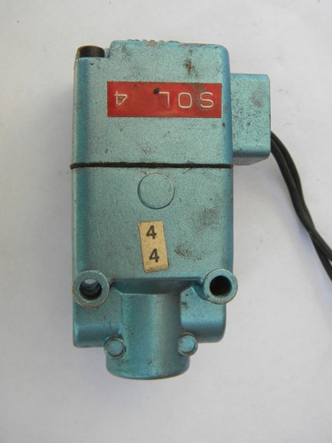 Pair MAC model 225-111C AC/DC compressed air solenoid valve