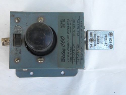 Pair vacuum tube vintage Bliley 2H crystal oscillator for shortwave radio