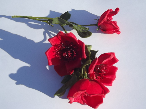 Pink & red plastic roses, lot vintage fake flowers for display arrangements