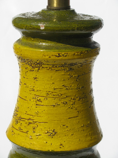 Retro 60s color block glaze green daisy pottery lamp, vintage Italy