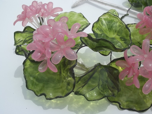 Retro 60s colored Italian lucite plastic flowers, vintage Crystalin