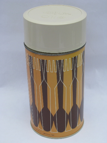 Retro 60s vintage thermos bottles for lunch or picnics, mod prints