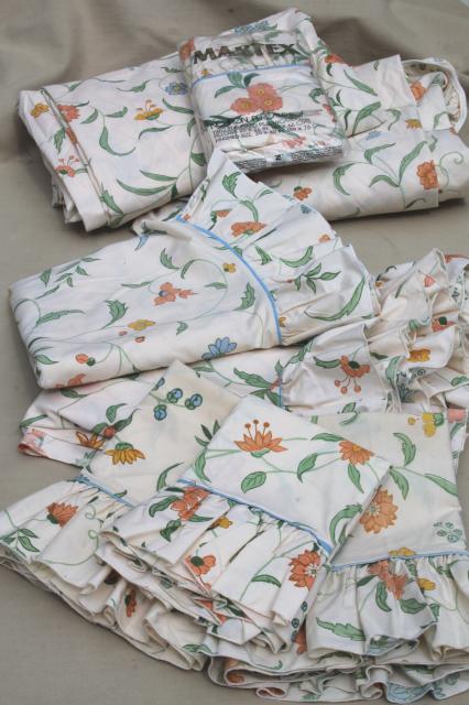 retro 70s 80s vintage flowered print bed sheets & pillowcases, Martex cotton blend