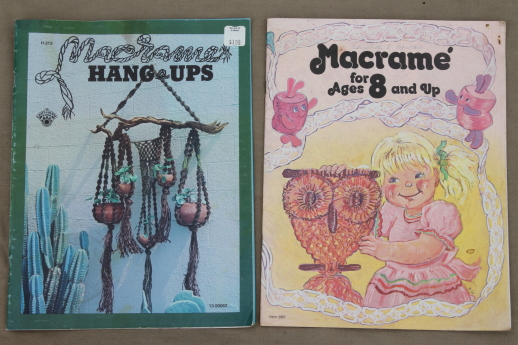Retro 70s hippie vintage macrame pattern booklets & project leaflets lot