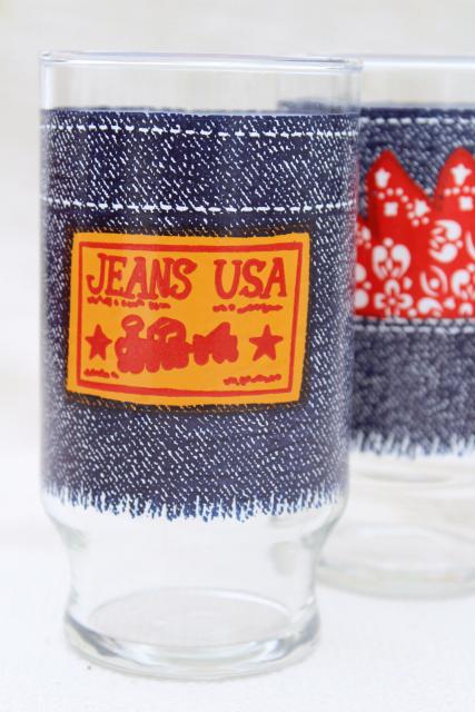 retro 70s vintage drinking glasses, Jeans USA blue denim red bandana print tumblers