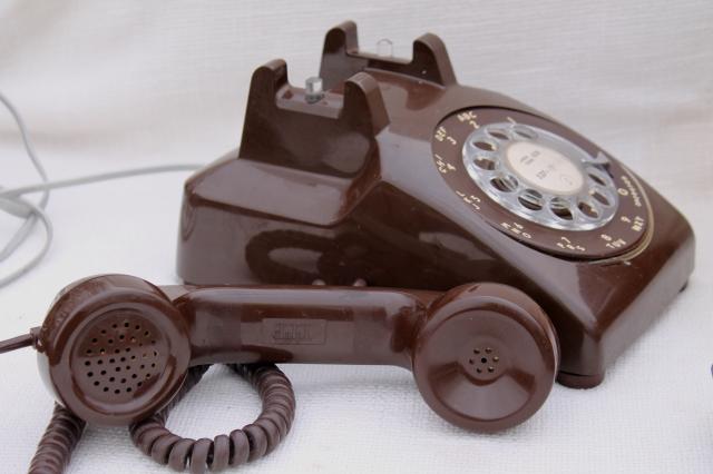 retro 70s vintage rotary dial phone, brown telephone w/ handset receiver & cord 